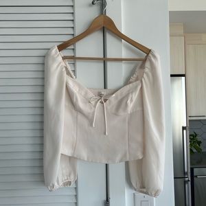 Aritzia white long sleeve top